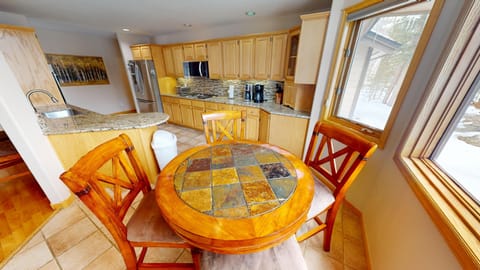 Kitchen Nook Seats 4 - Kitchen Nook Seats 4