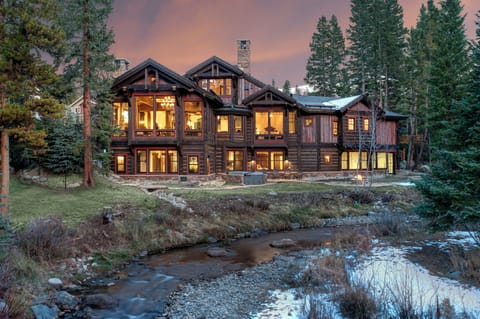 Monthly luxury rental on the river; Breckenridge, Colorado