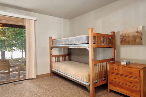 Lodge Bunk Beds