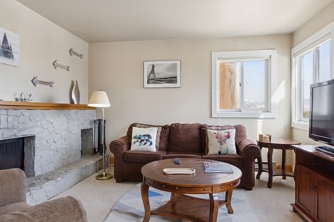 Living Room with sofa bed - The fireplace is not available for guest use as we await repairs.