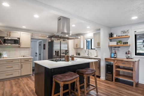 breakfast bar and wine fridge/bar