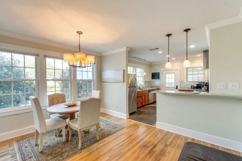 Dining Area | Kitchen | Cooking Basics