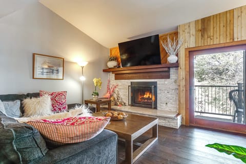 Breckenridge Vacation Rental | 2BR | 2.5BA | 1,190 Sq Ft | Step-Free Entry