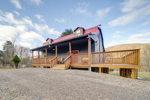 Tidioute Vacation Rental | 4BR | 3BA | Stairs Required | 2,500 Sq Ft