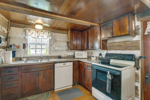 Kitchen | 1st Floor | Cooking Basics | Drip Coffee Maker | Dining Table