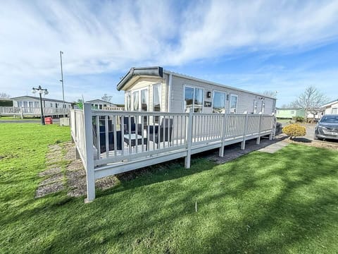 Experience the perfect family half term breaks at Southview Holiday Park in Skegness, where you can relax on your holiday home decking.