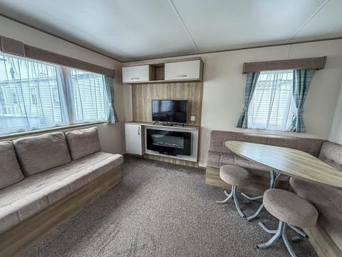 This cosy and inviting space is the perfect hub for your family holiday