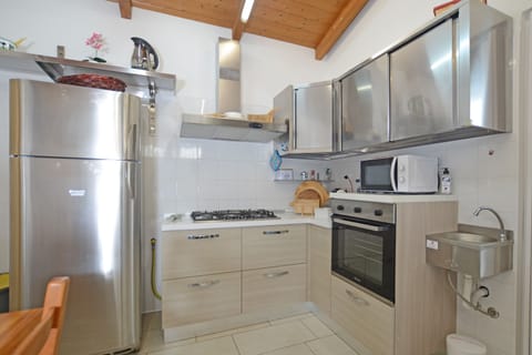 Kitchen and dining area