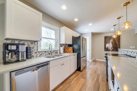 Kitchen | Cooking Basics | Main Floor