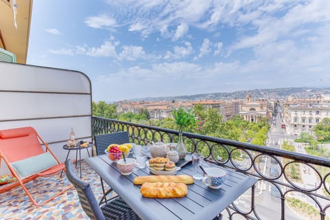 Terrace with view of Nice