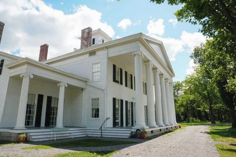 The iconic Rose Hill Mansion – Enjoy full access to the estate grounds