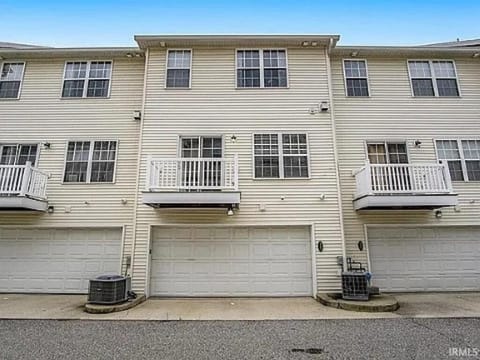 rear exterior/2 car garage