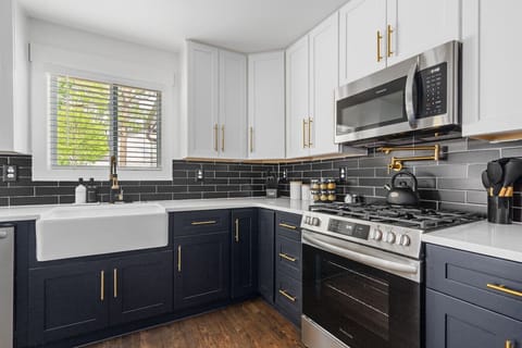 Gas Range with Pot Filler