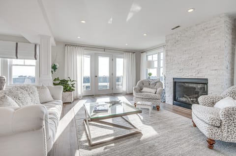 Rye Vacation Rental | 2BR | 3BA | Stairs Required | 2,100 Sq Ft