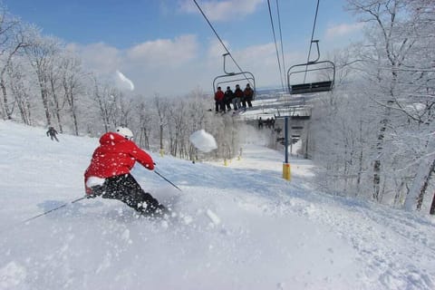 Snow and ski sports