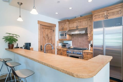 Fully stocked kitchen