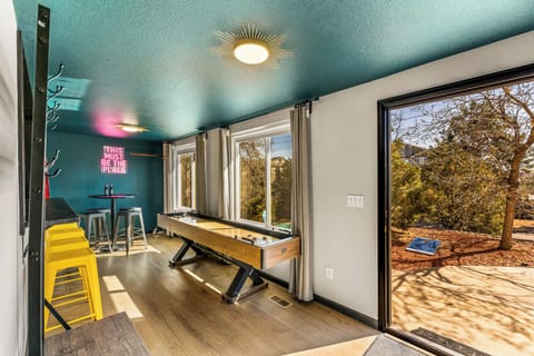 Shuffleboard and sunlight—yes, please.