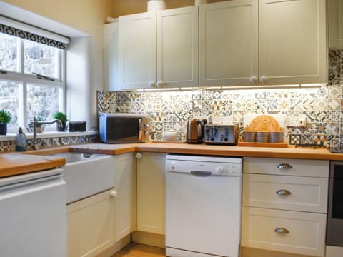 Kitchen | Rose Cottage, Appleby