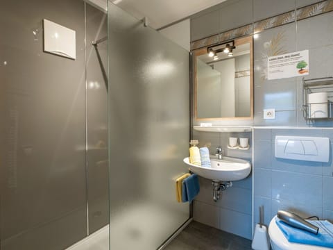 Interior Design, Floor, Flooring, Room, Ceiling, Plumbing Fixture, Apartment, Plumbing, Shower, Bathroom