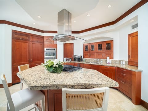 The Palm Coast F202 - Gourmet Kitchen and Bar Counter Seating for Three