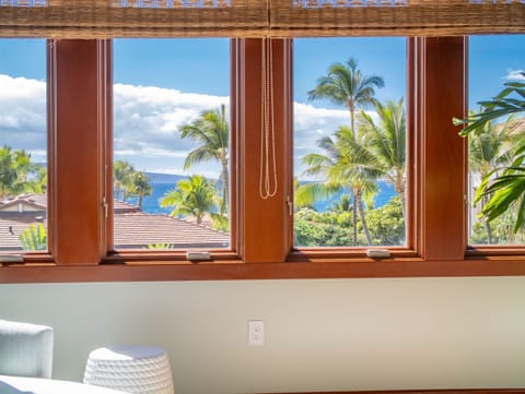 The Palm Coast F202 - Ocean View Master Bedroom with King Bed Private Bath