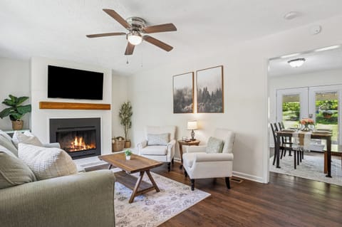 Living room with 55" smart TV
