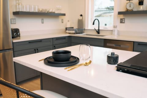 2025_14Elm_January_2055