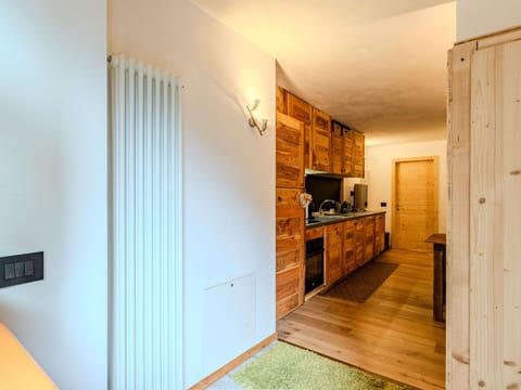 Wood, Flooring, Interior Design, Ceiling, Floor, Wood Flooring, Wood Stain, Room, Hardwood, Plank