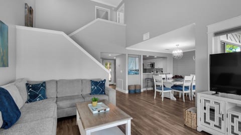 See Ya Later - Living Area