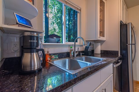 Keurig coffee maker for your morning pick-me-up