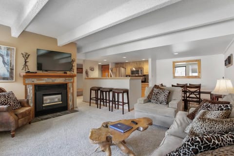 Furniture, Indoors, Living Room, Room, Home Decor