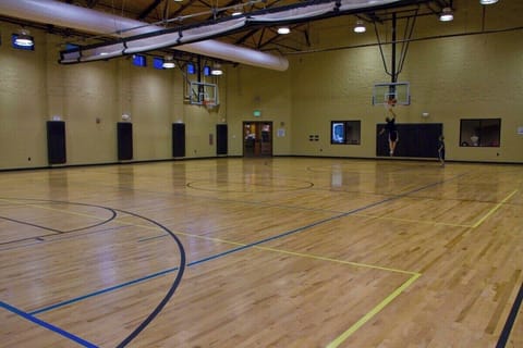 Sport court