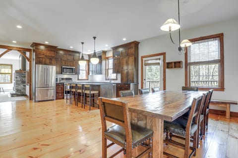 Kitchen | Dining Area | Cooking Basics