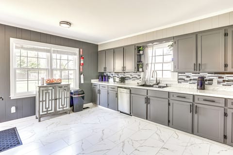 Kitchen | 1st Floor | Cooking Basics