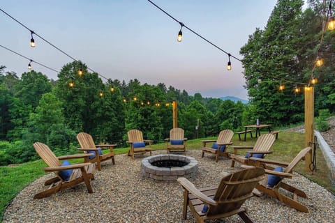 Gather around the fire, and let the views take your breath away. 
