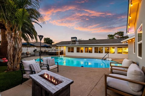 Evenings are better by the fire — cozy up by the firepit or take a dip in the pool as the sun sets on your private Scottsdale escape.