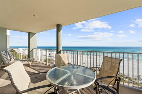Long Beach Resort Rental 2-406