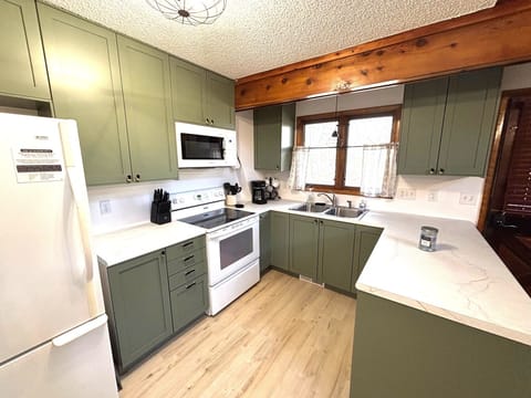 Fully stocked kitchen