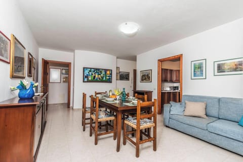 Living and dining room