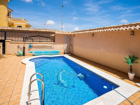 Holiday Home Swimming Pool
