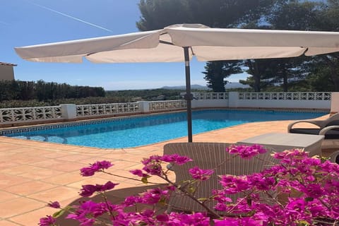 Holiday Home Swimming Pool