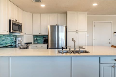 LL II 2nd floor Kitchen 