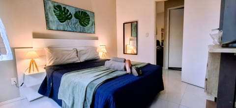 Photo of the whole room,Bedroom