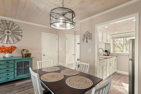 Plenty of room for family game night and dinners together.