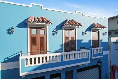 Exterior balcony accessible from the king size bedroom. 