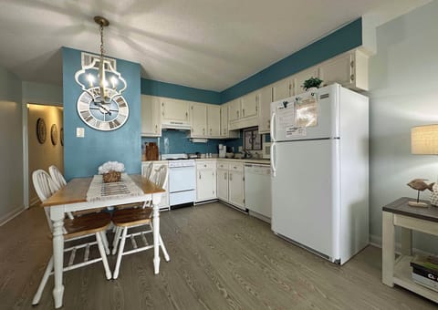 Spacious, Fully Equipped Kichen