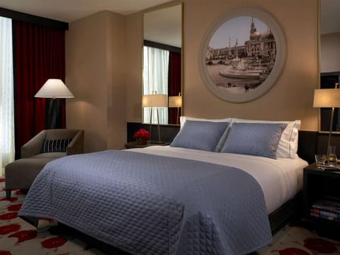 Unit with 1 King Bed