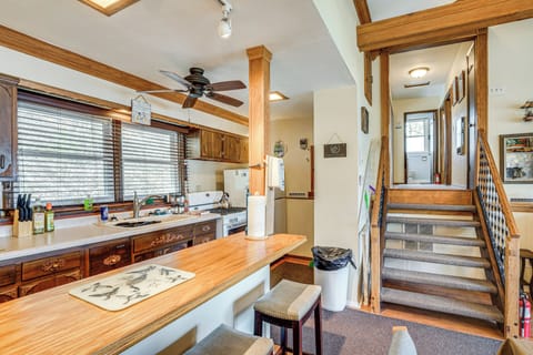 Kitchen | Cooking Basics | Complimentary Spices | 1st Floor