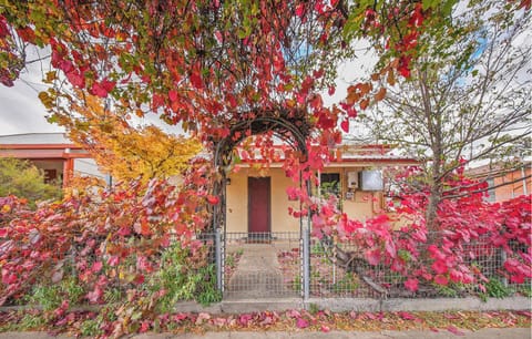 Coachman's Cottage | Cosy Charm, Pets Welcome