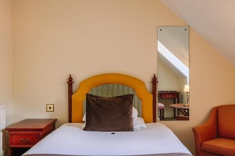 Unit with Single bed